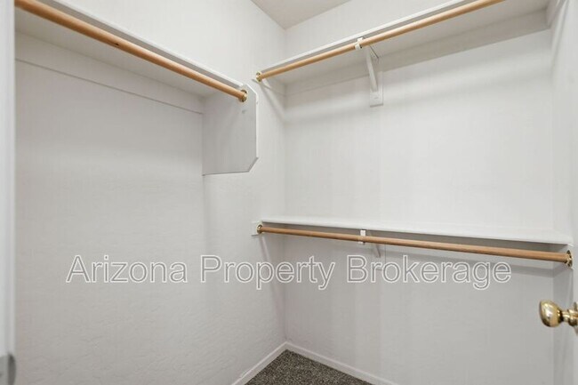 Building Photo - 14823 W Redfield Rd