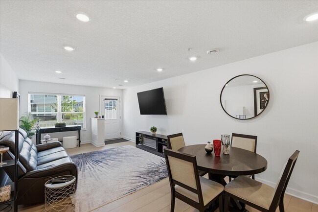 Building Photo - 14933 Archdale Ln
