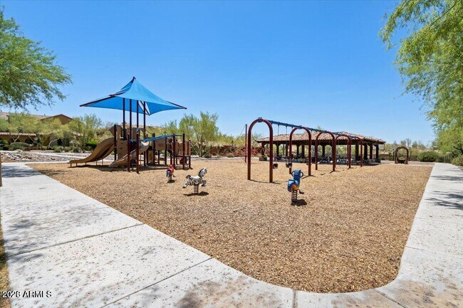 Building Photo - 9995 E Ridgerunner Pl