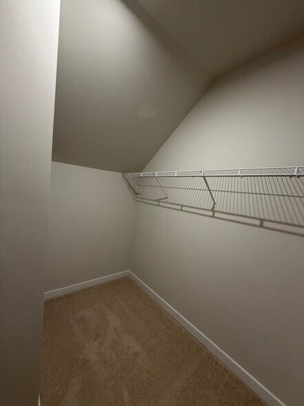 master bed closet 2 - 8652 Lovelace St