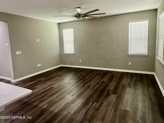 Building Photo - 9515 Scaup Way