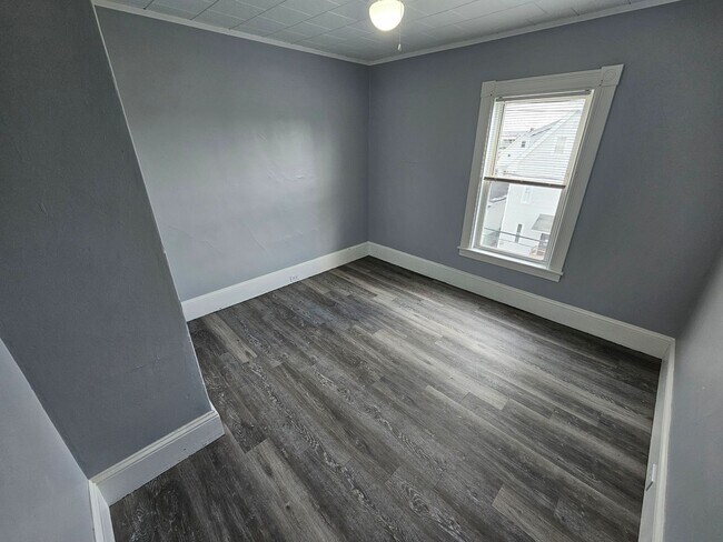 Building Photo - 257 Amory St