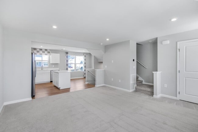 Building Photo - 1011 Chevy Park Lndg