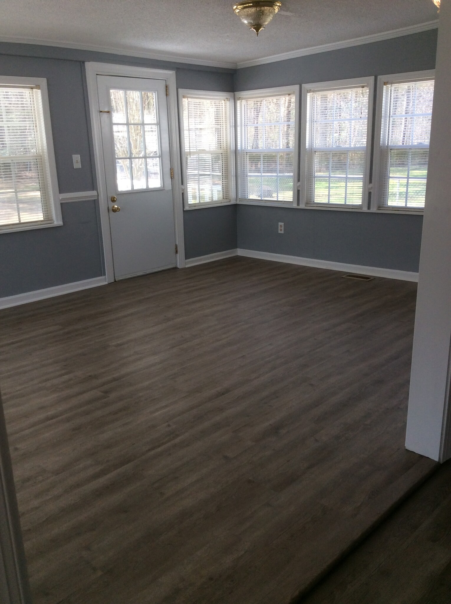 Sunroom - 308 Rose Dr