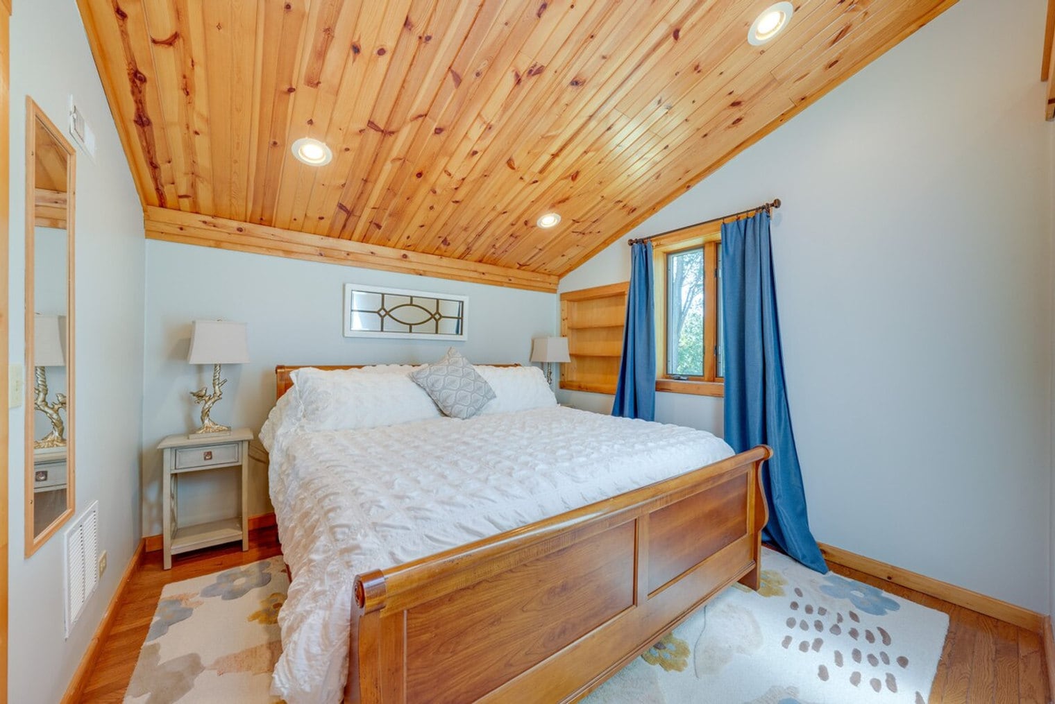 Building Photo - 27W172 Galusha Ave