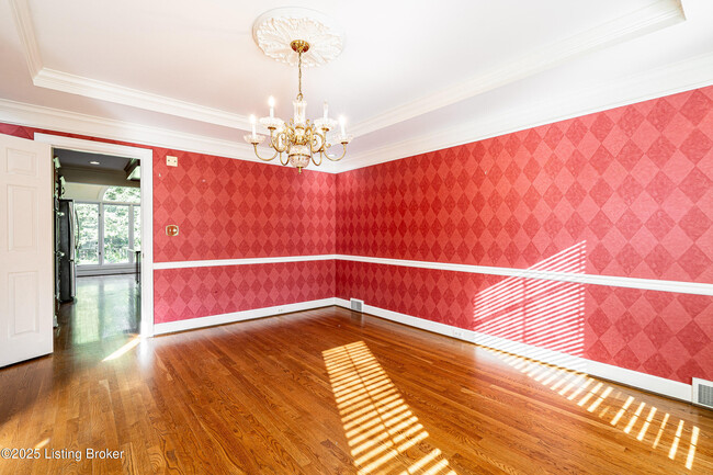 Building Photo - 303 Coralberry Rd