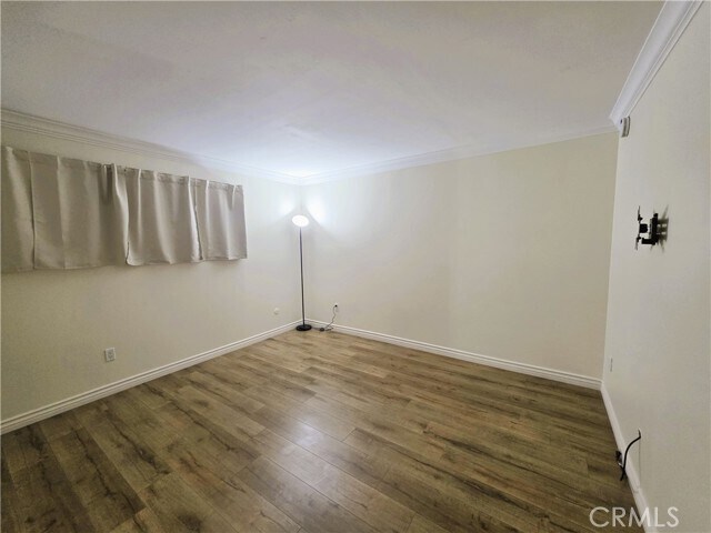 Building Photo - 18350 Hatteras St