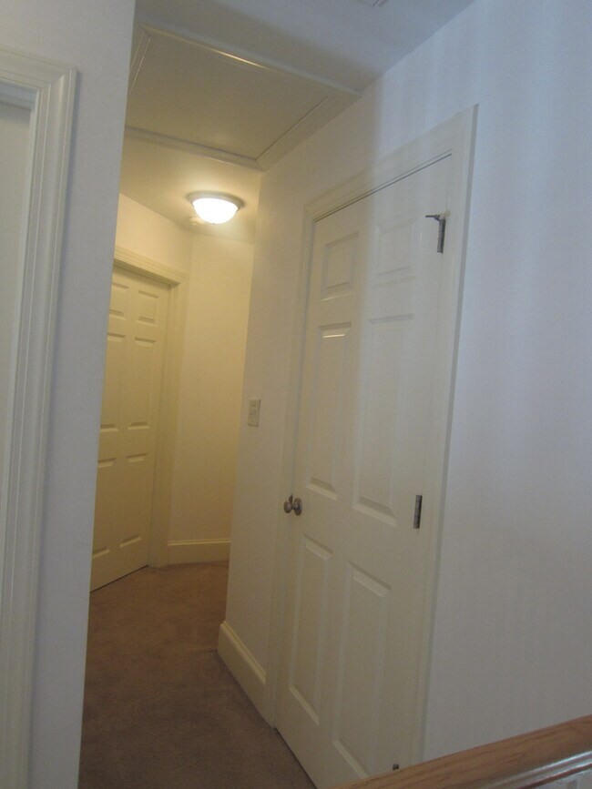 Building Photo - Live Where Others Vacation | 4BR Unique Home in the Gated Community of Fairfield Harbour!