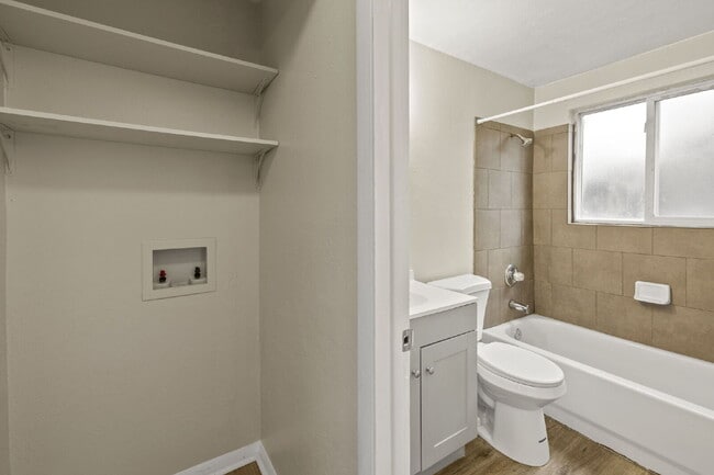 Building Photo - 4060 Airport Rd