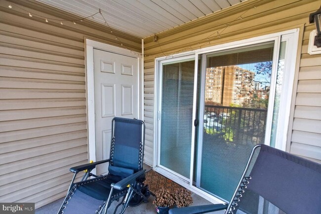 Building Photo - 3307 Wyndham Cir