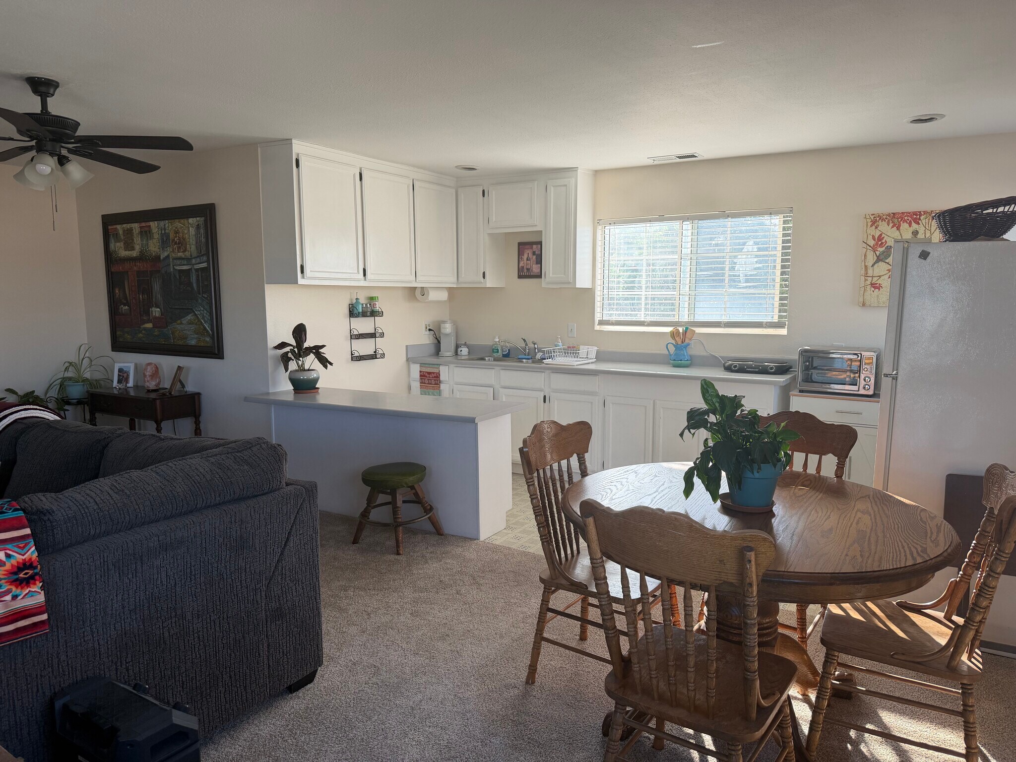 Building Photo - 14902 Eastwood Ave