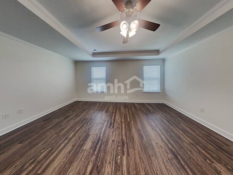 Building Photo - 2219 Saffron Walden Dr