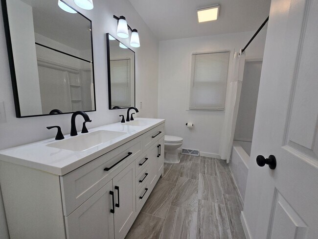 Building Photo - 1208 Gettysberg