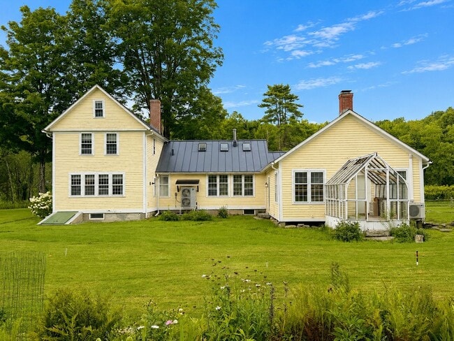 Building Photo - 872 Grassy Brook Rd