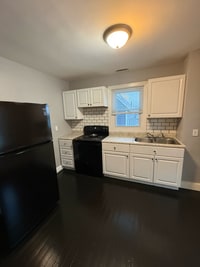 Building Photo - 433 Kolping Ave