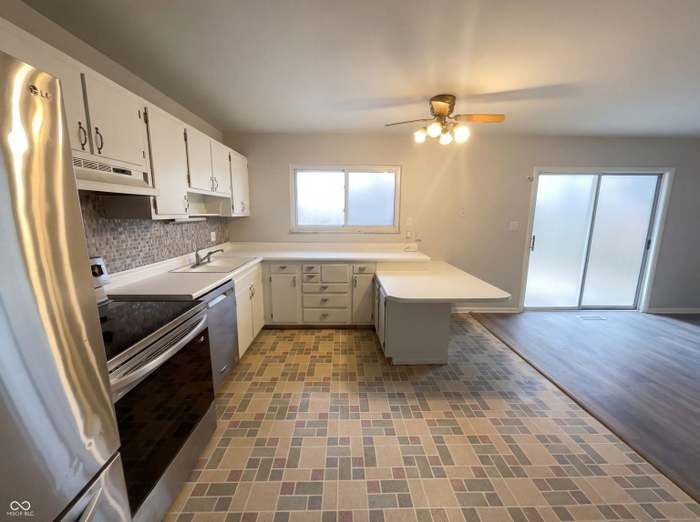 Building Photo - 3011 Cameron St