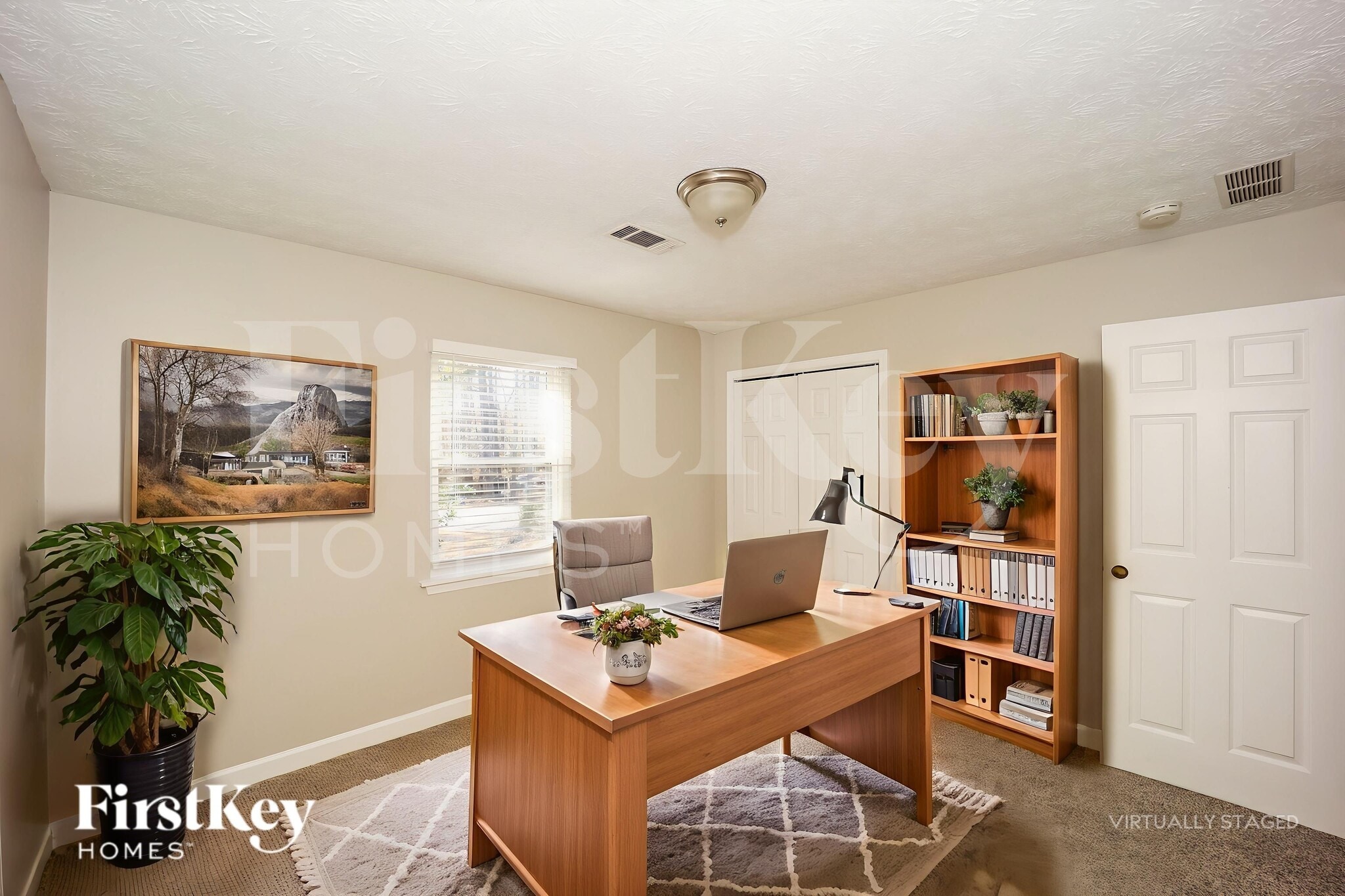 Building Photo - 5008 Springtree Ct