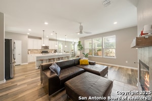 Building Photo - 11312 Red Oak Turn