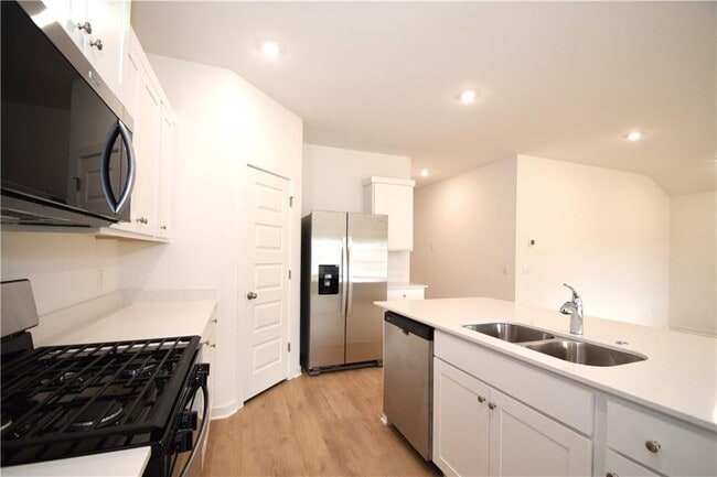 Building Photo - 373 Florida Ave