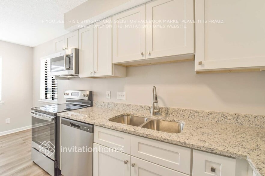 Building Photo - 7924 Park Vista Cir