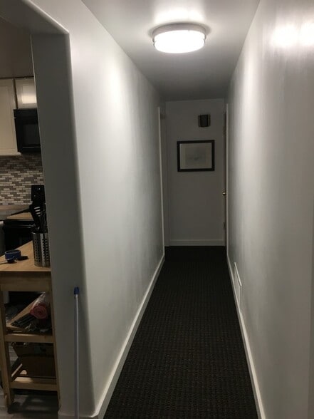 Building Photo - 1377 E 3000 S