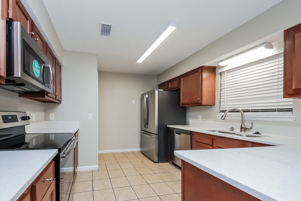 Building Photo - 5551 Edenfield Rd