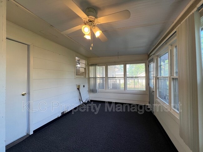 Building Photo - 1222 SW Ordnance Road