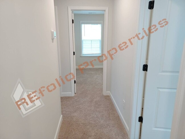 Building Photo - 9104 Kitchin Farms Wy