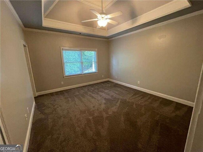 Building Photo - 8730 Sawgrass Way