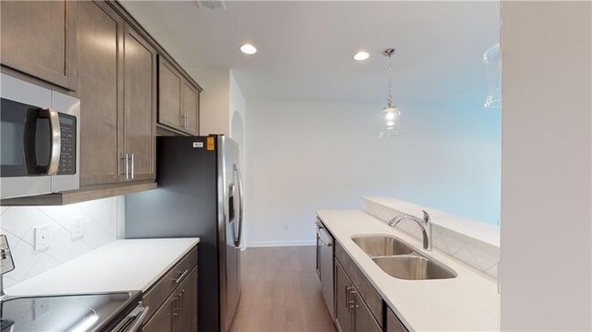 Building Photo - 4910 Longview Walk