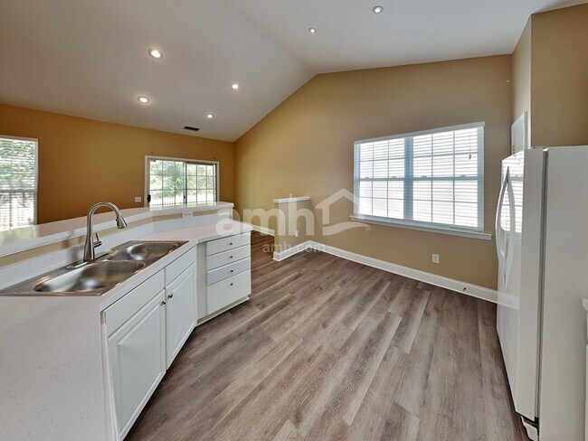 Building Photo - 9319 Stawell Dr