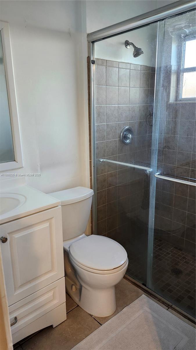 Building Photo - 3 Forest Hills Ln