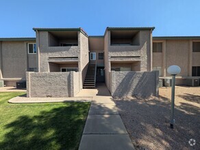 Building Photo - Spacious 1 bedroom/1 bath