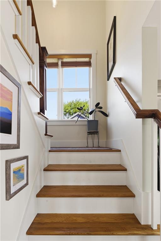 Building Photo - 1124 Narragansett Blvd