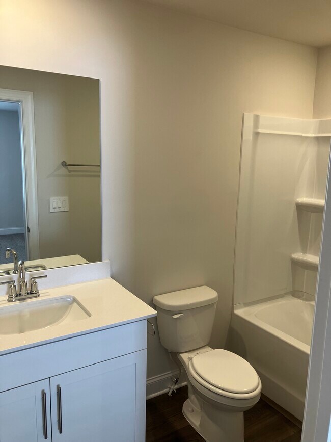 Building Photo - 1231 Bluffton Cir