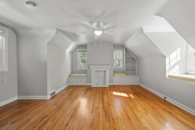 Building Photo - 181 Amazon Pl