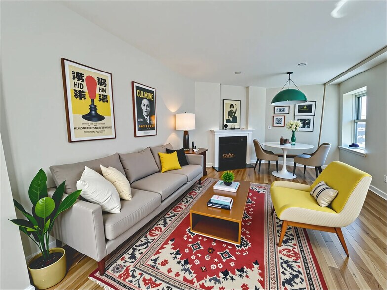 Building Photo - 1661-1663 Washington St. Unit 303