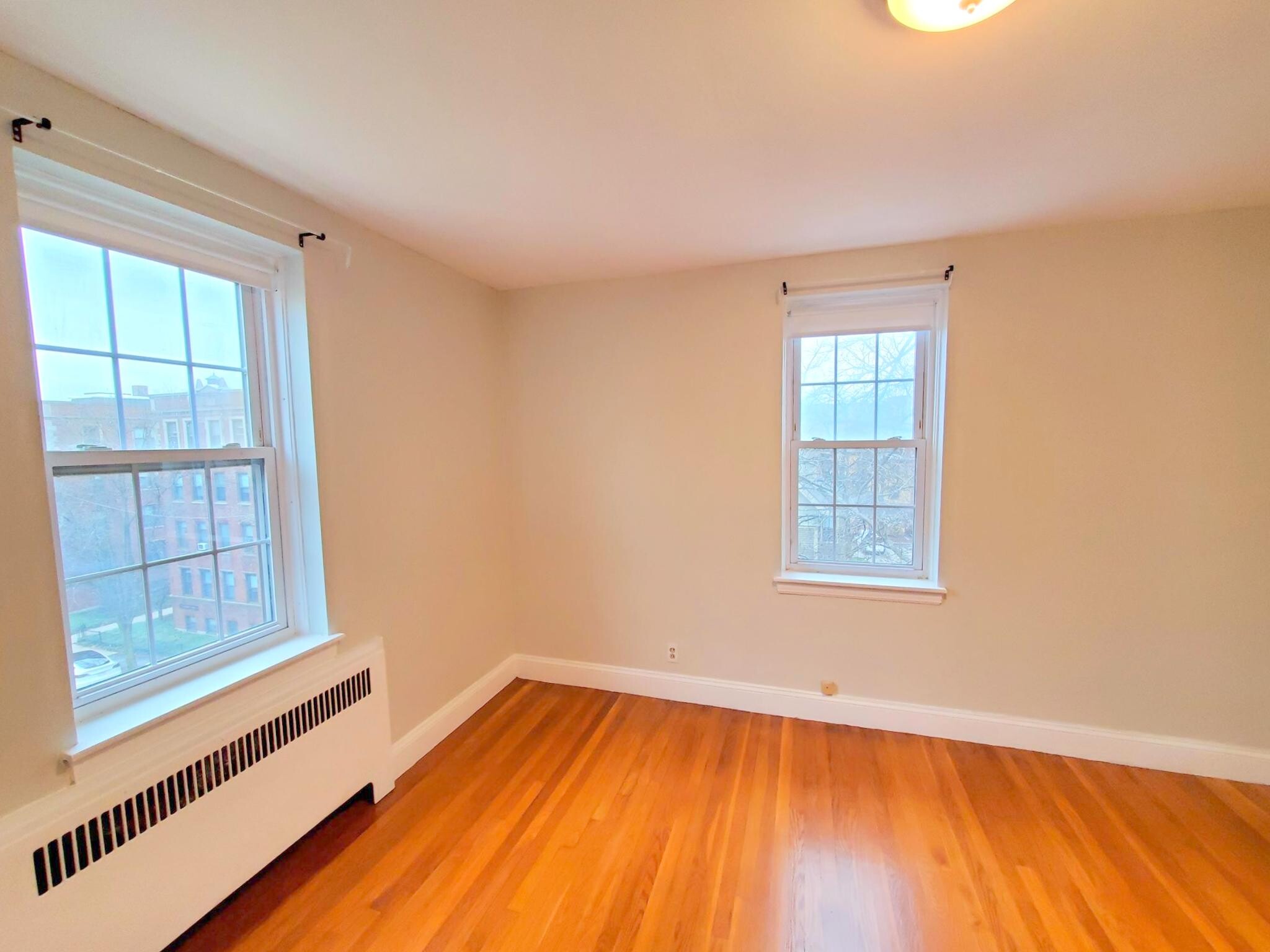 Building Photo - 16 Ware St