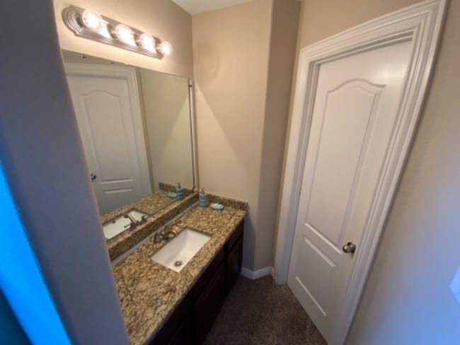 Building Photo - 13609 Fall Harvest Dr