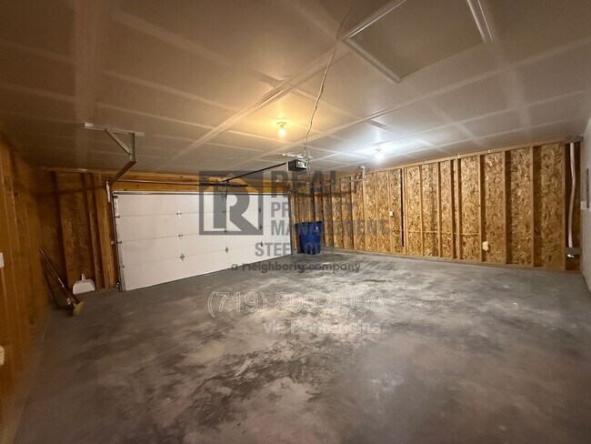 Building Photo - 155 S Stardust Cir
