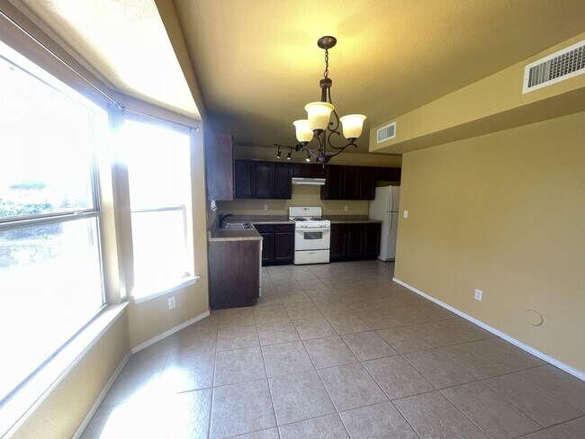 Building Photo - 14201 Pacific Point Dr