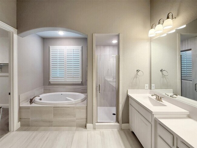 Building Photo - 6905 Broomsedge Dr