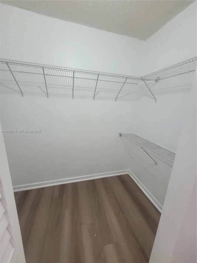 Building Photo - 10773 Cleary Blvd