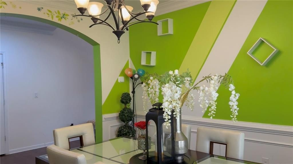 Building Photo - 6940 Rocking Horse Ln