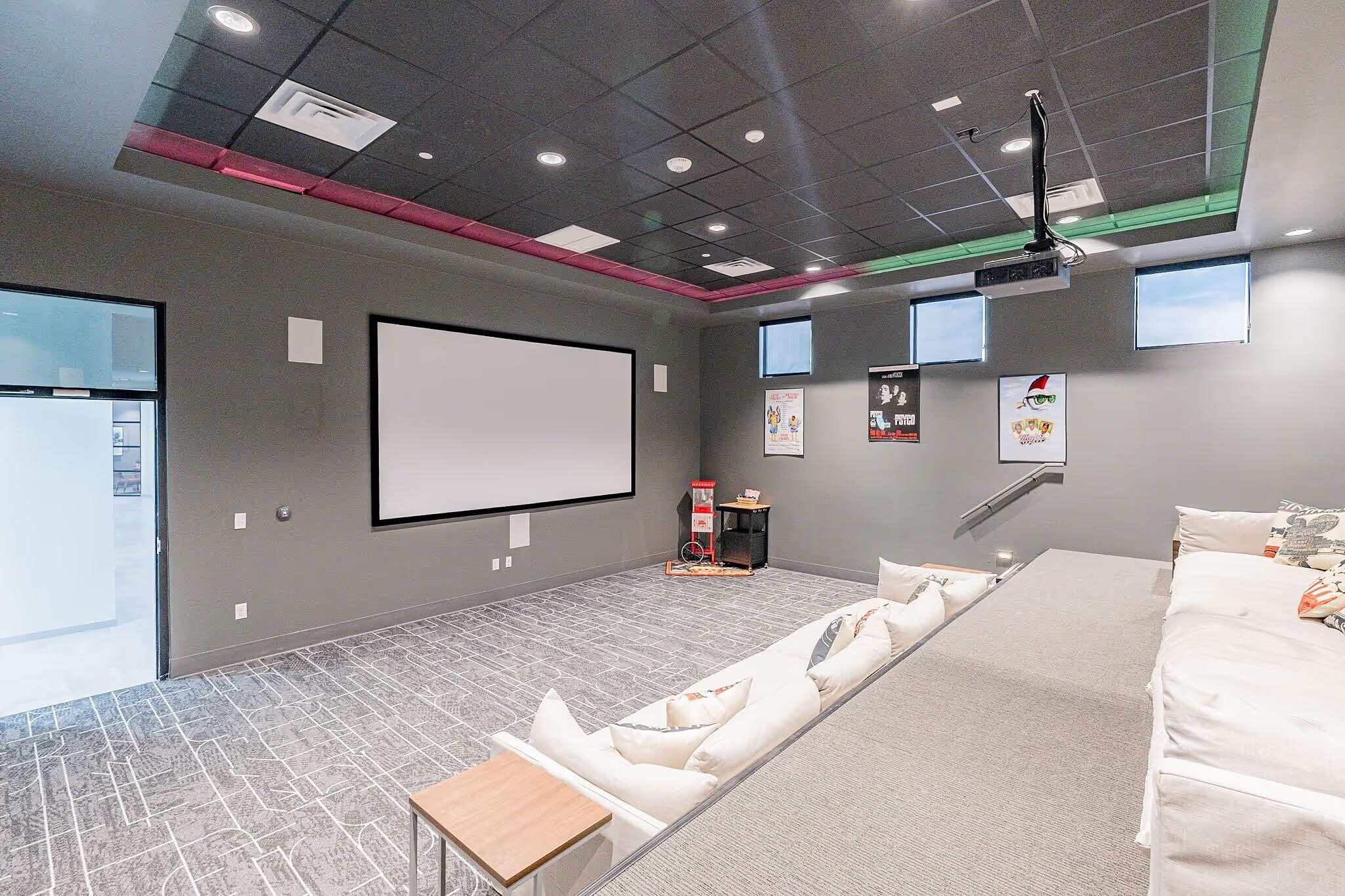 Building Photo - 1760 S Crismon Rd