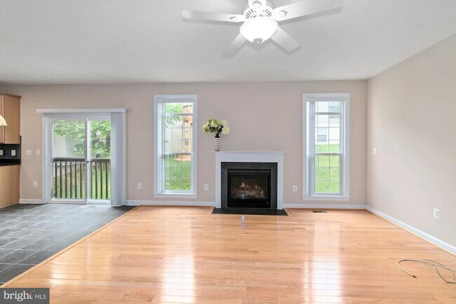 Building Photo - 9085 Purvis Dr