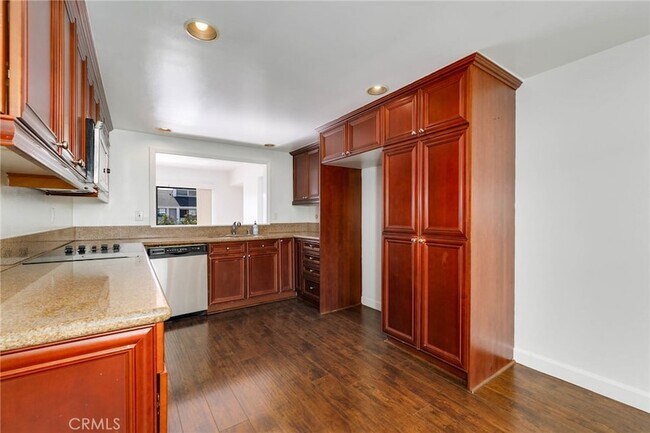 Building Photo - 8 Ima Loa Ct