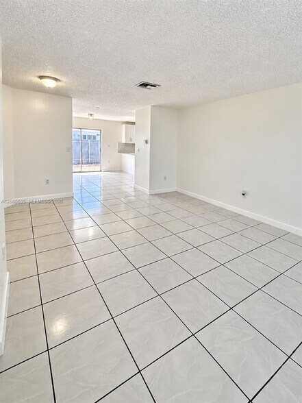 Building Photo - 15848 SW 299th Ter