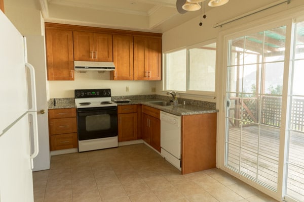 Building Photo - 7084 Via Ramada