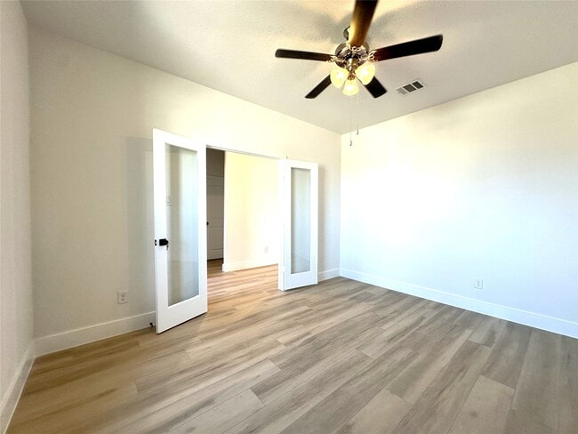 Building Photo - 14380 Zion Gate Crossing